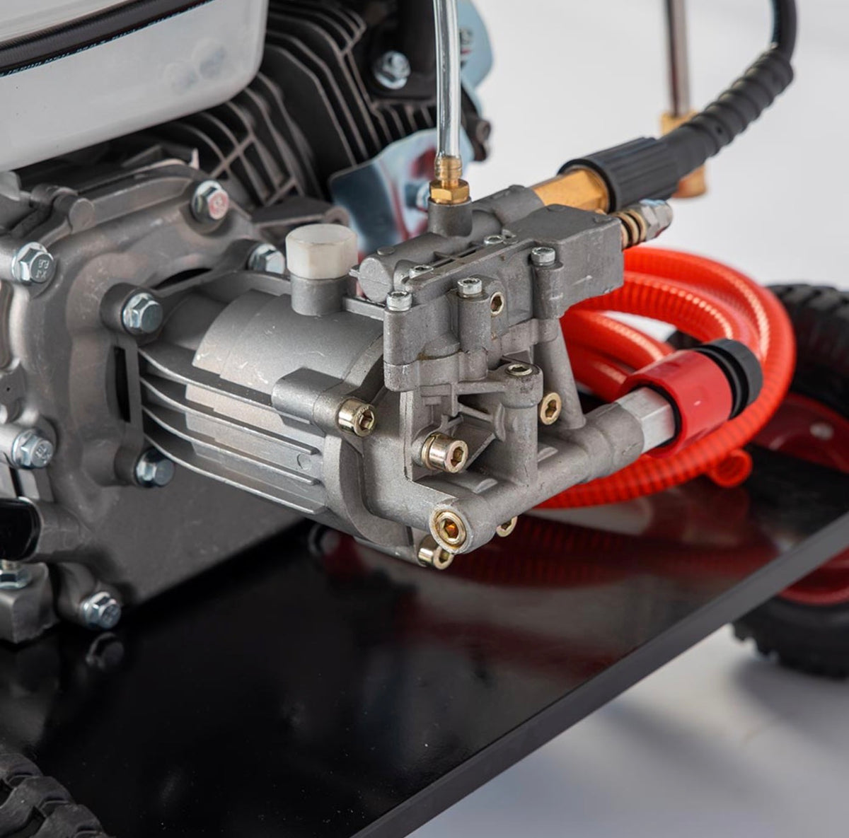 Idropulitrice a scoppio con motore a benzina da 7Hp con lancia a spruzzo inclusa 4